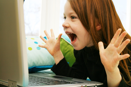 girl.laptop.png